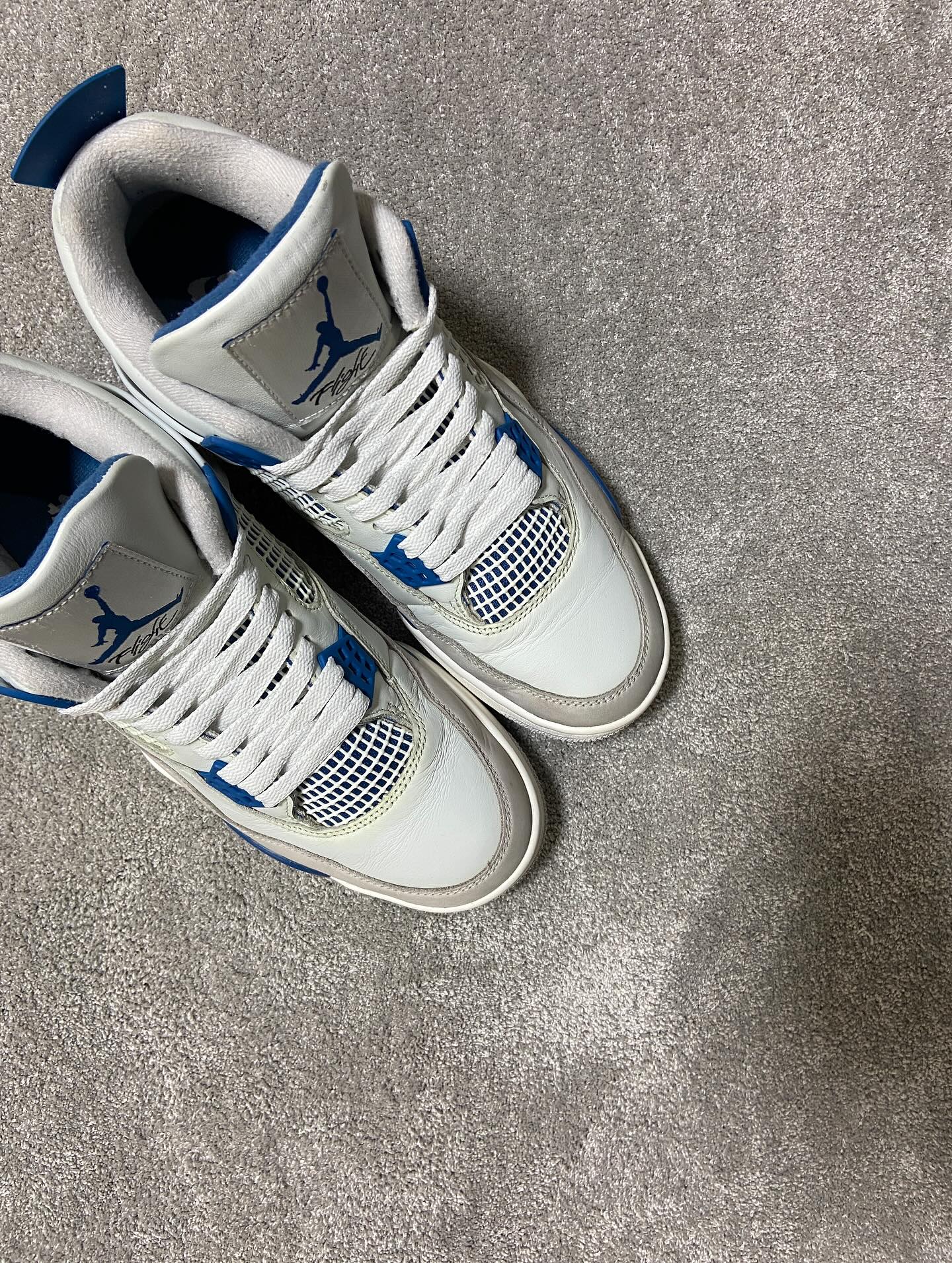 Jordan 4 Retro Military Blue