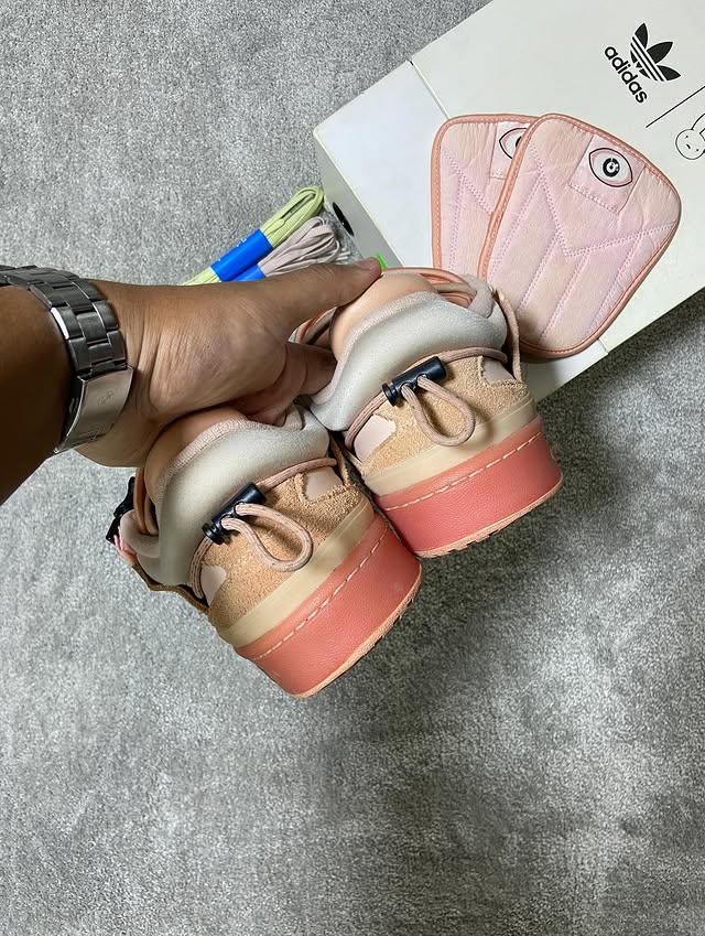 Forum Bad Bunny Easter Egg