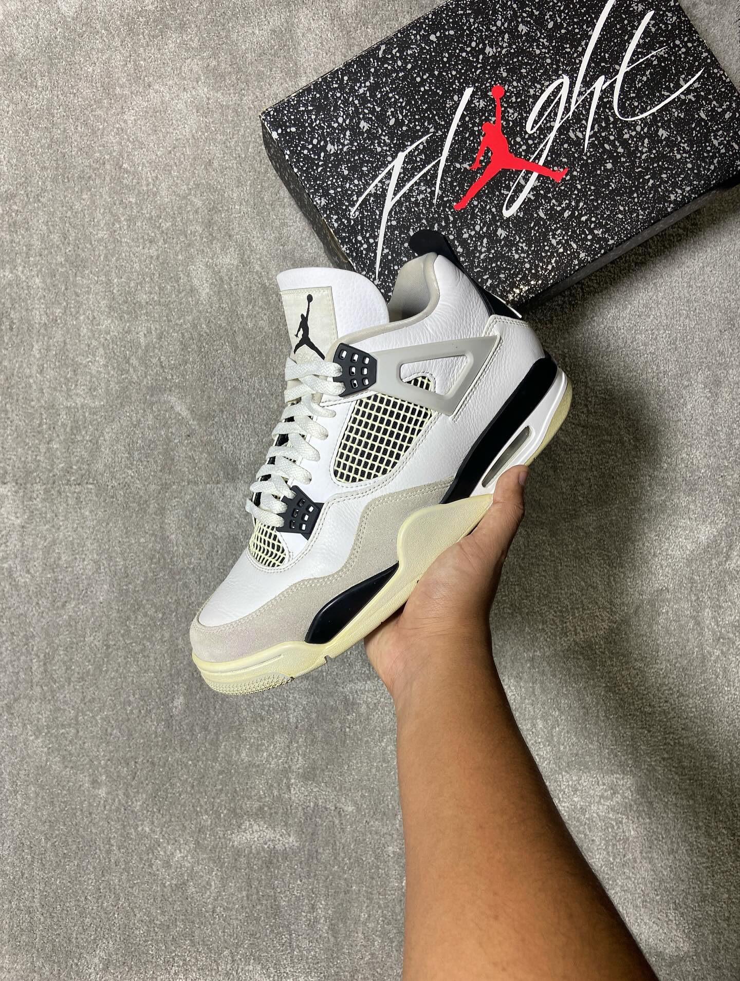 Jordan 4 Military Black
