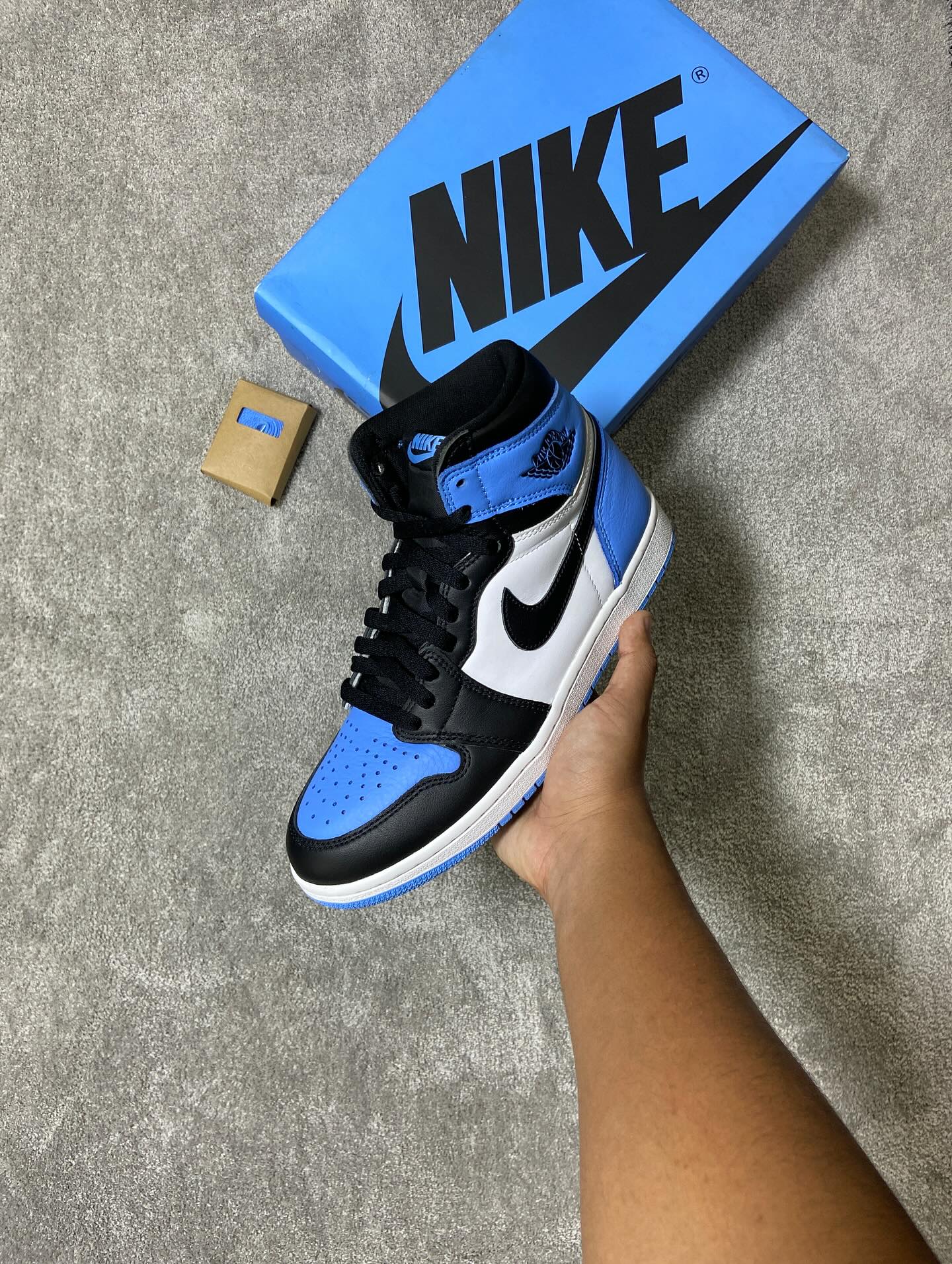 Jordan 1 High Unc Toe