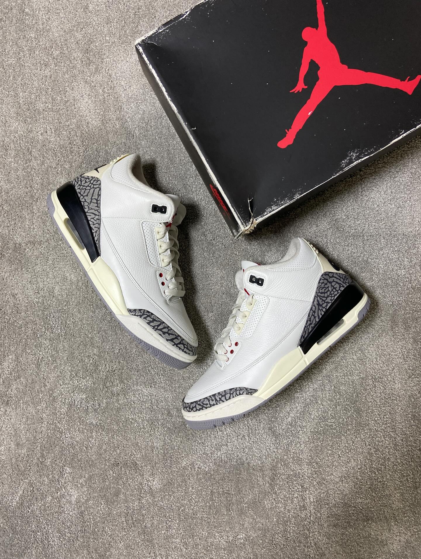 Jordan 3 White Cement