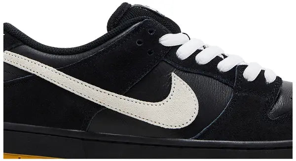 Dunk Low SB Black White Gum