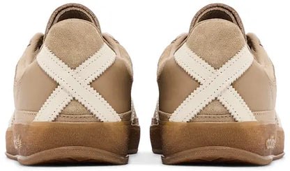 Gazelle Indoor Bad Bunny Lionel Messi