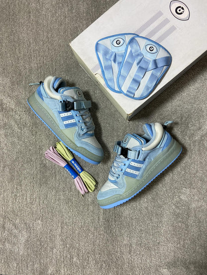Forum Buckle Low Bad Bunny Blue tint