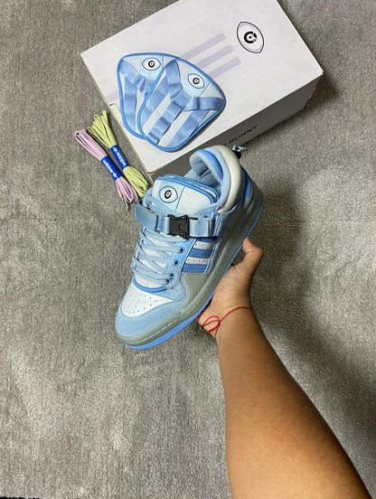 Forum Buckle Low Bad Bunny Blue tint