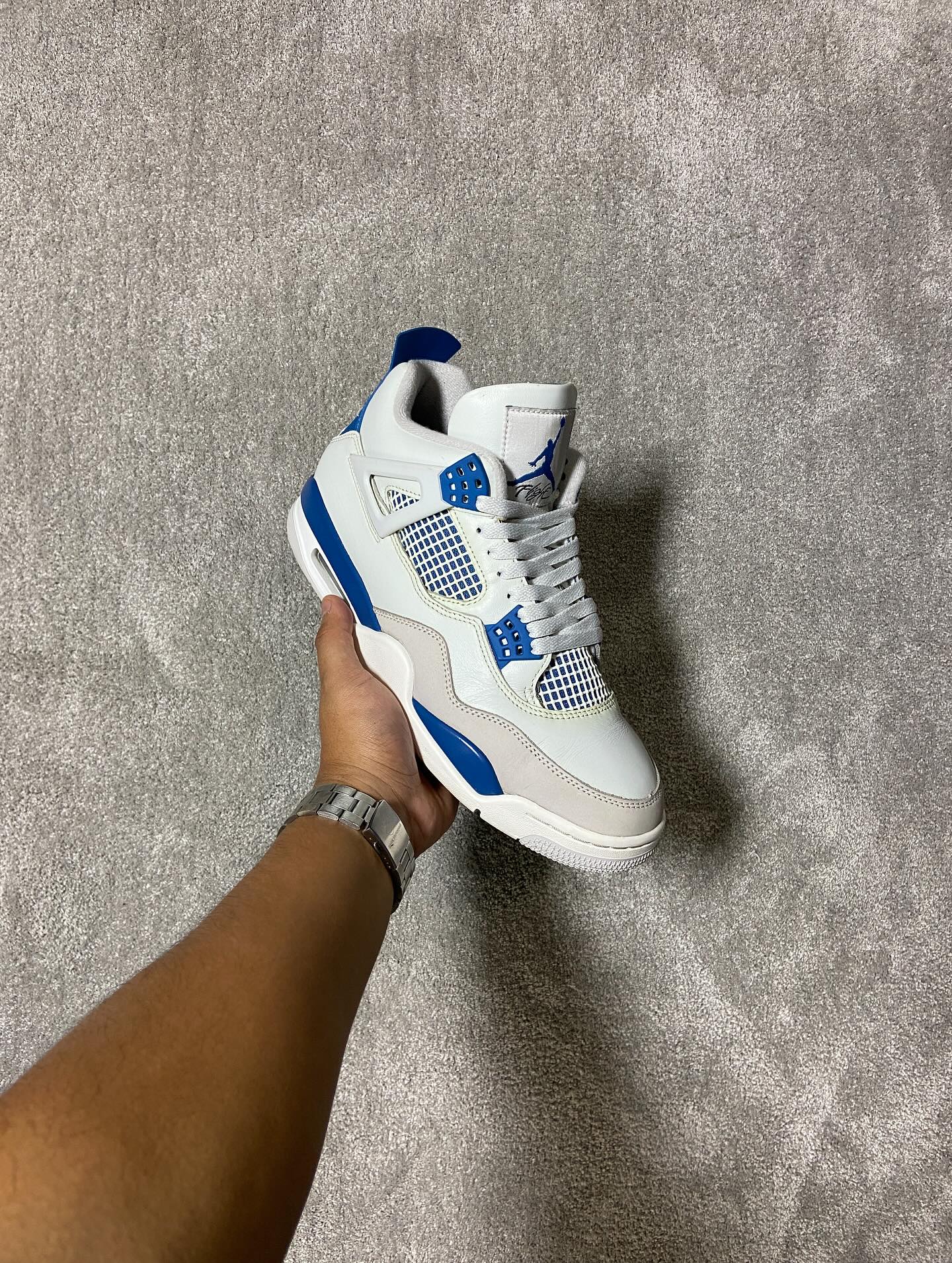 Jordan 4 Retro Military Blue