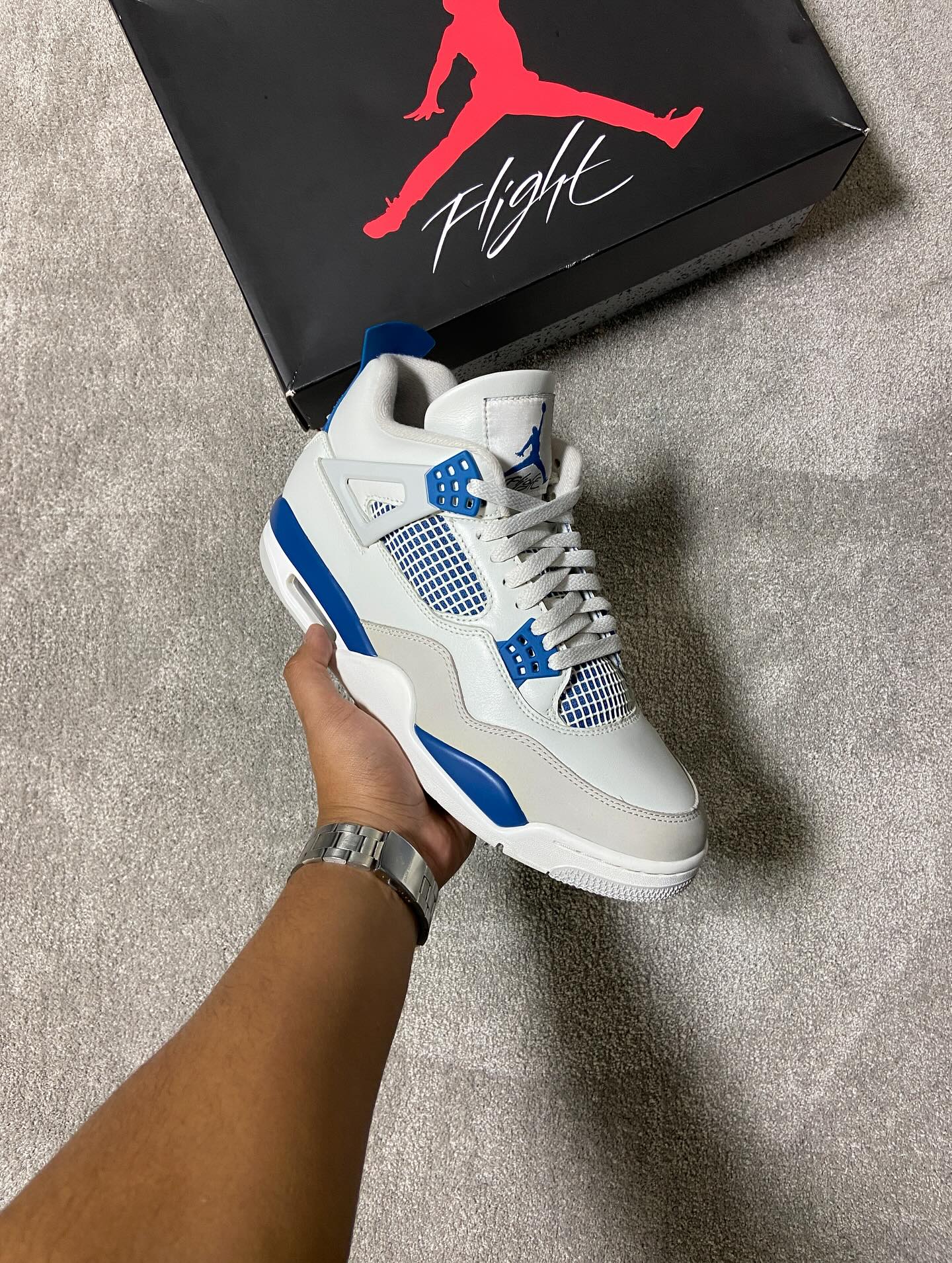 Jordan 4 Industrial Blue