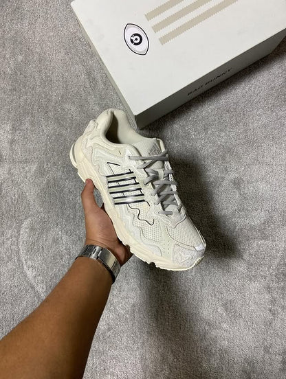 Response CL Bad Bunny Wonder White