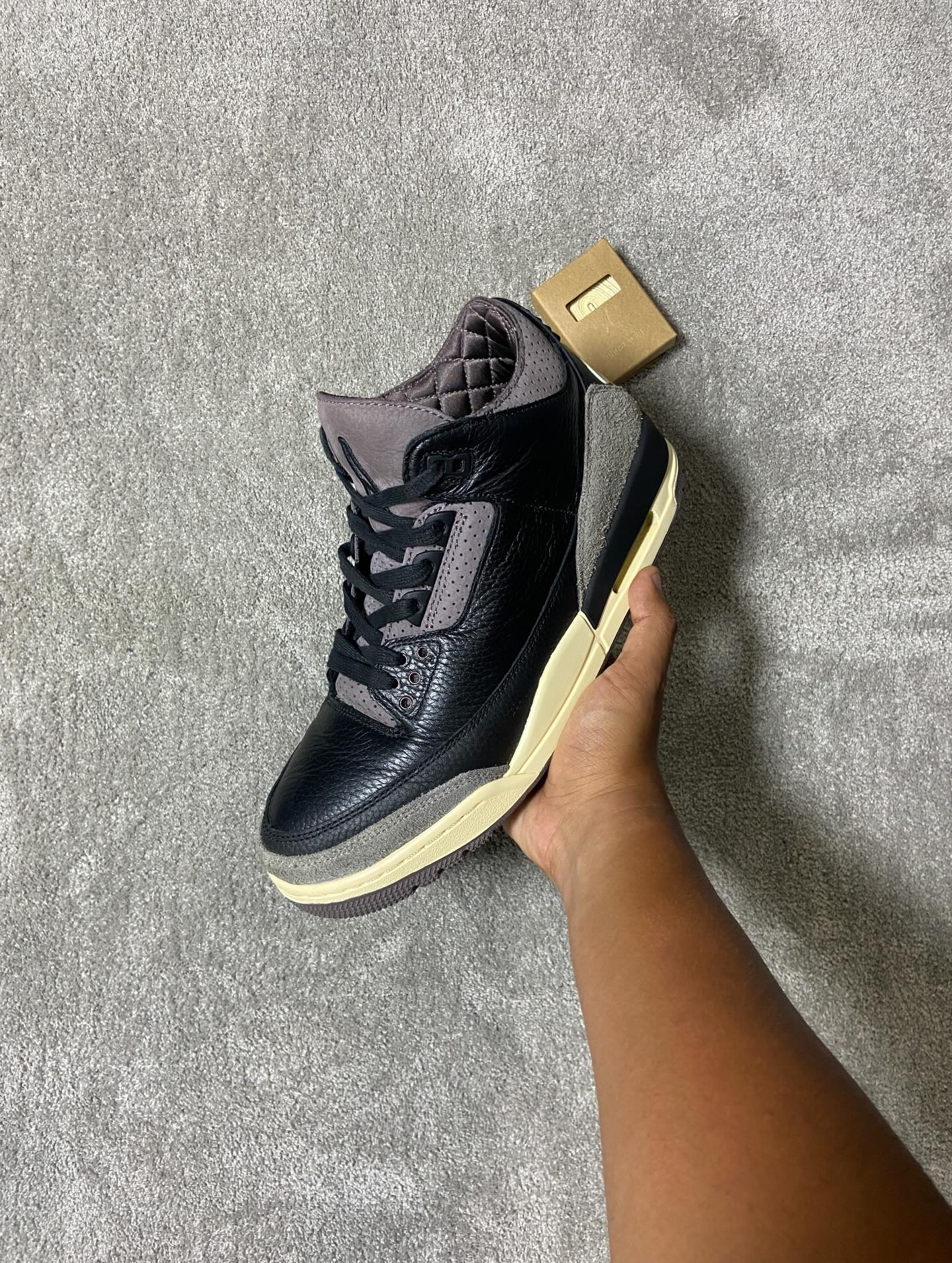 Jordan 3 Retro A Ma Maniére WYWS