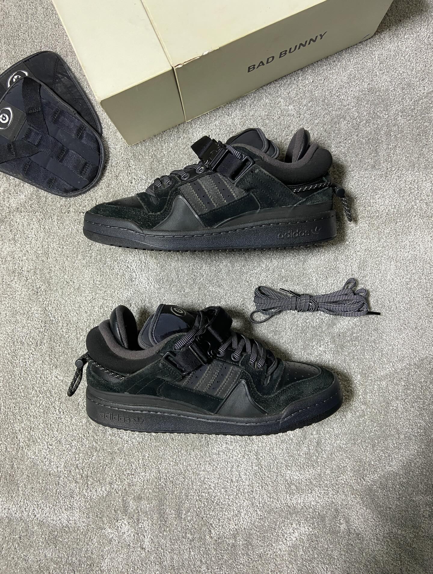 Forum Bad Bunny Back to school