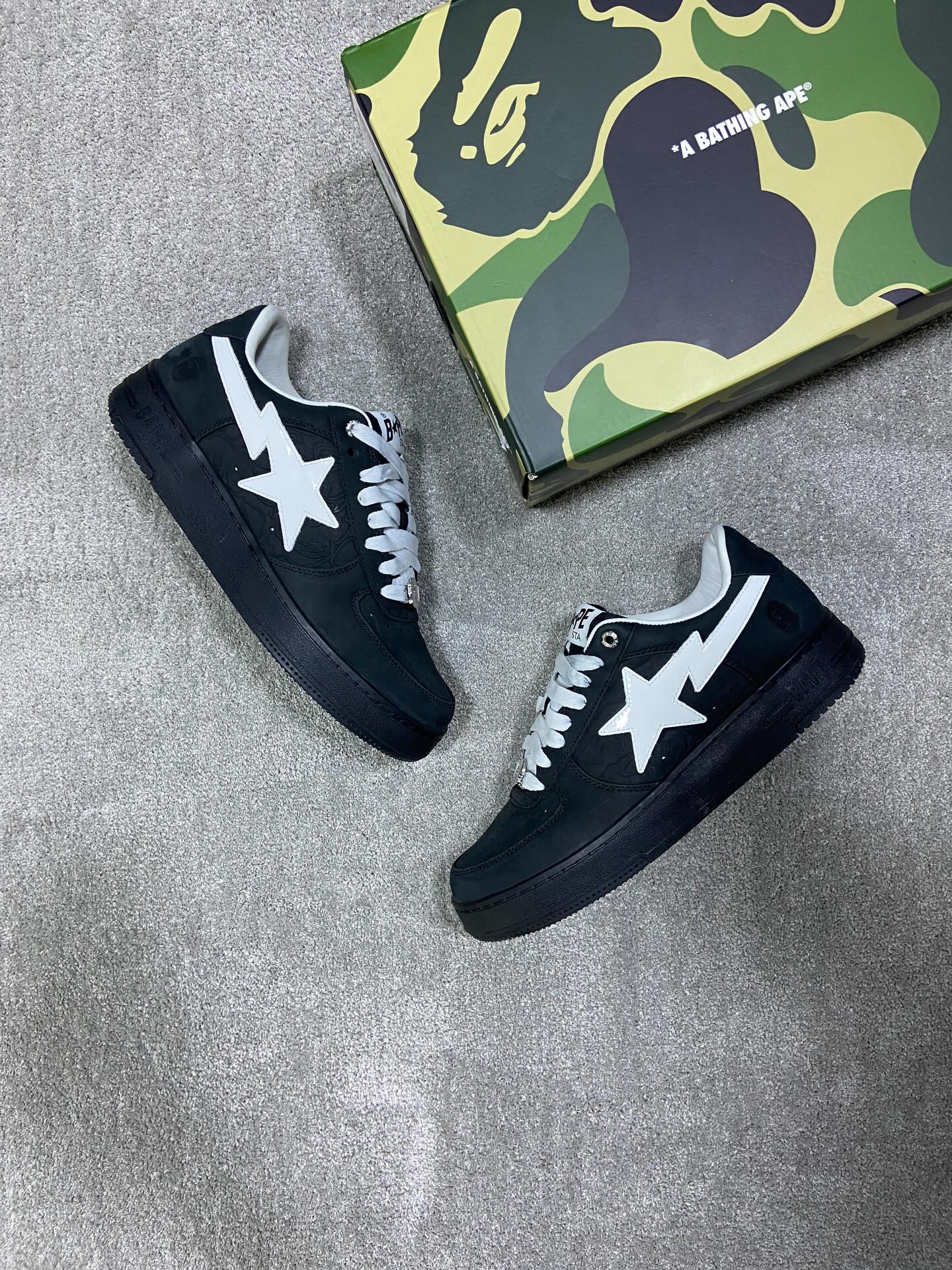 A Bathing Ape Bape Sta #4 Black White