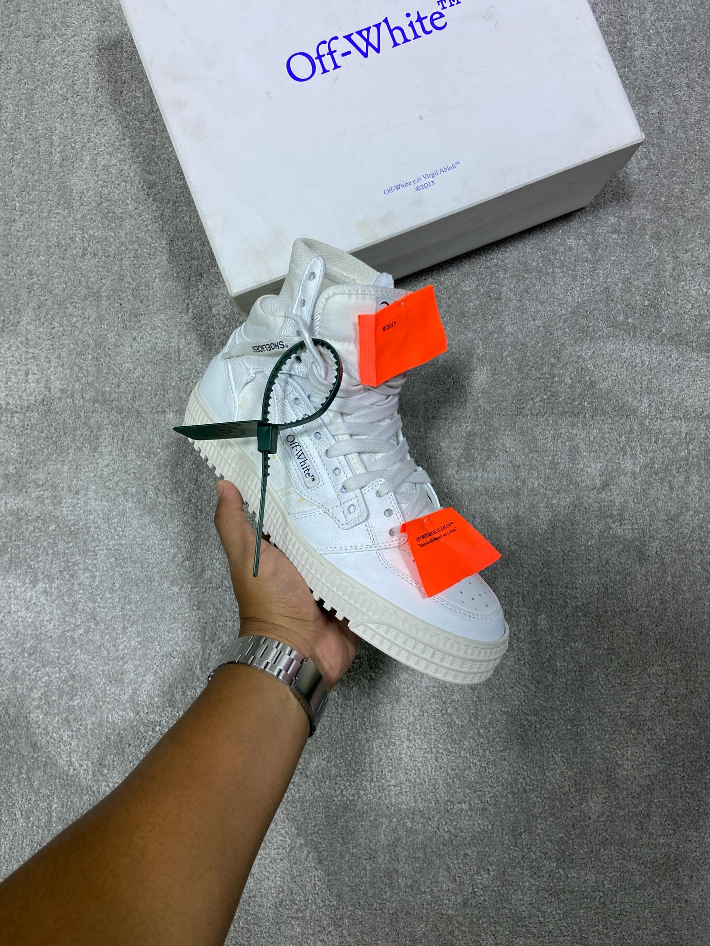 Off White Off Court 3.0 White Orange 2023