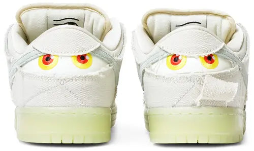 Dunk Low SB Mummy