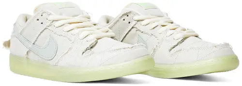 Dunk Low SB Mummy