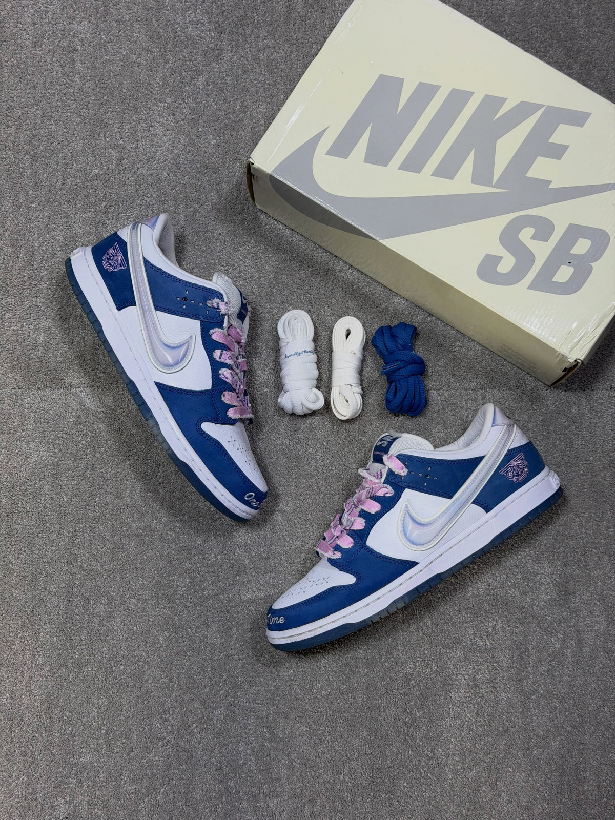 Dunk SB Low Born x Raised