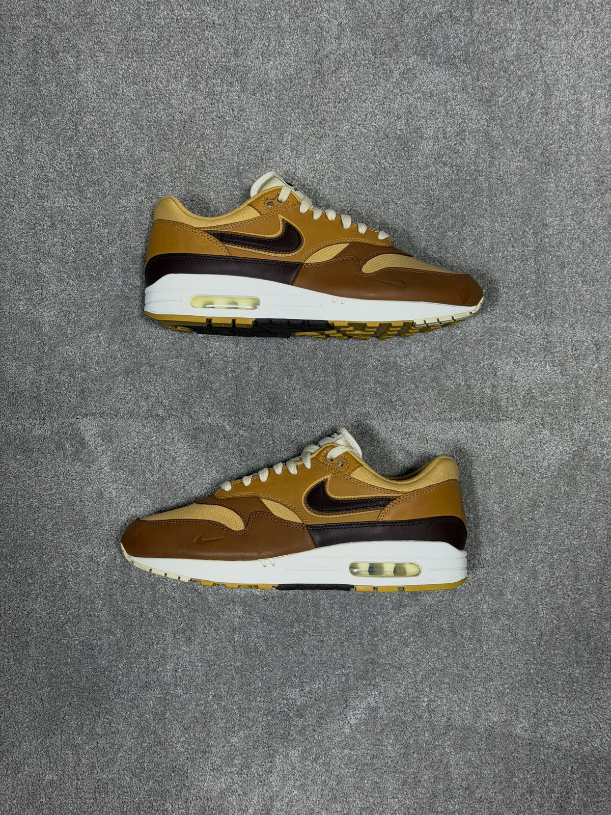 Air Max 1 SNKRS Day Brown