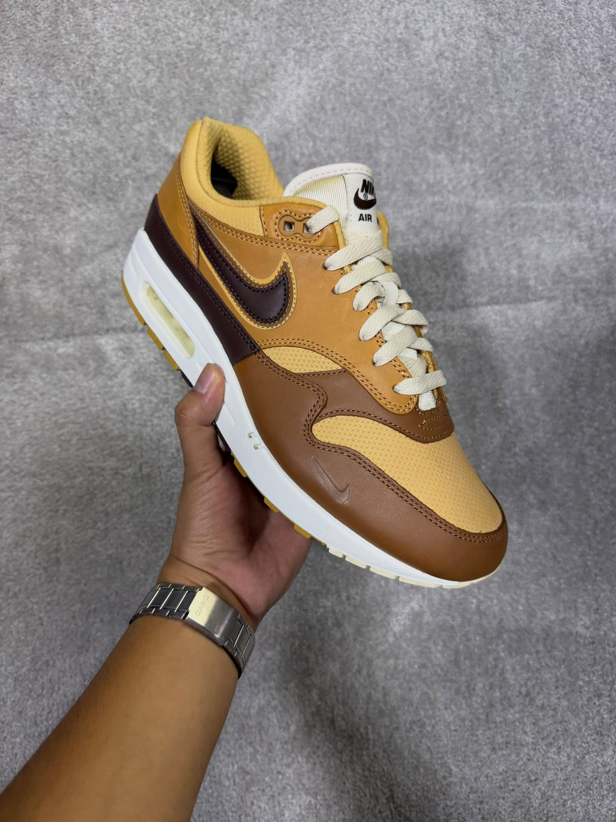 Air Max 1 SNKRS Day Brown