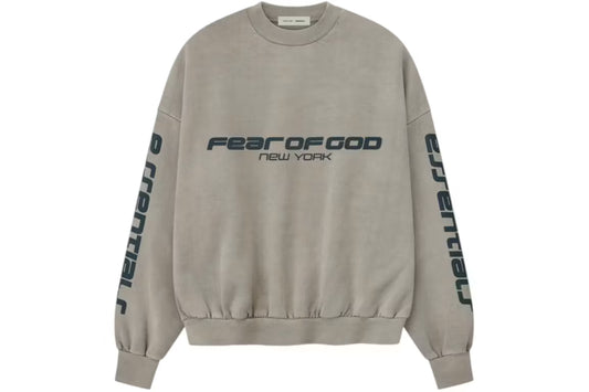 Fear of God Essentials Heavy Fleece Cropped Relaxed Sweatshirt Smoke Grey