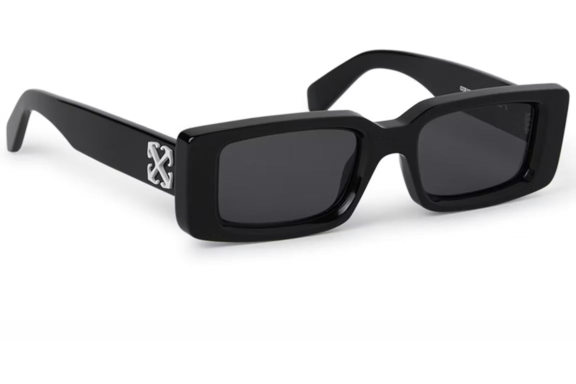Off White Arthur Rectangle Sunglasses Black/Dark Grey