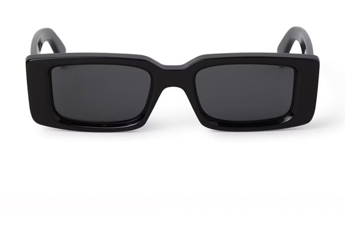 Off White Arthur Rectangle Sunglasses Black/Dark Grey