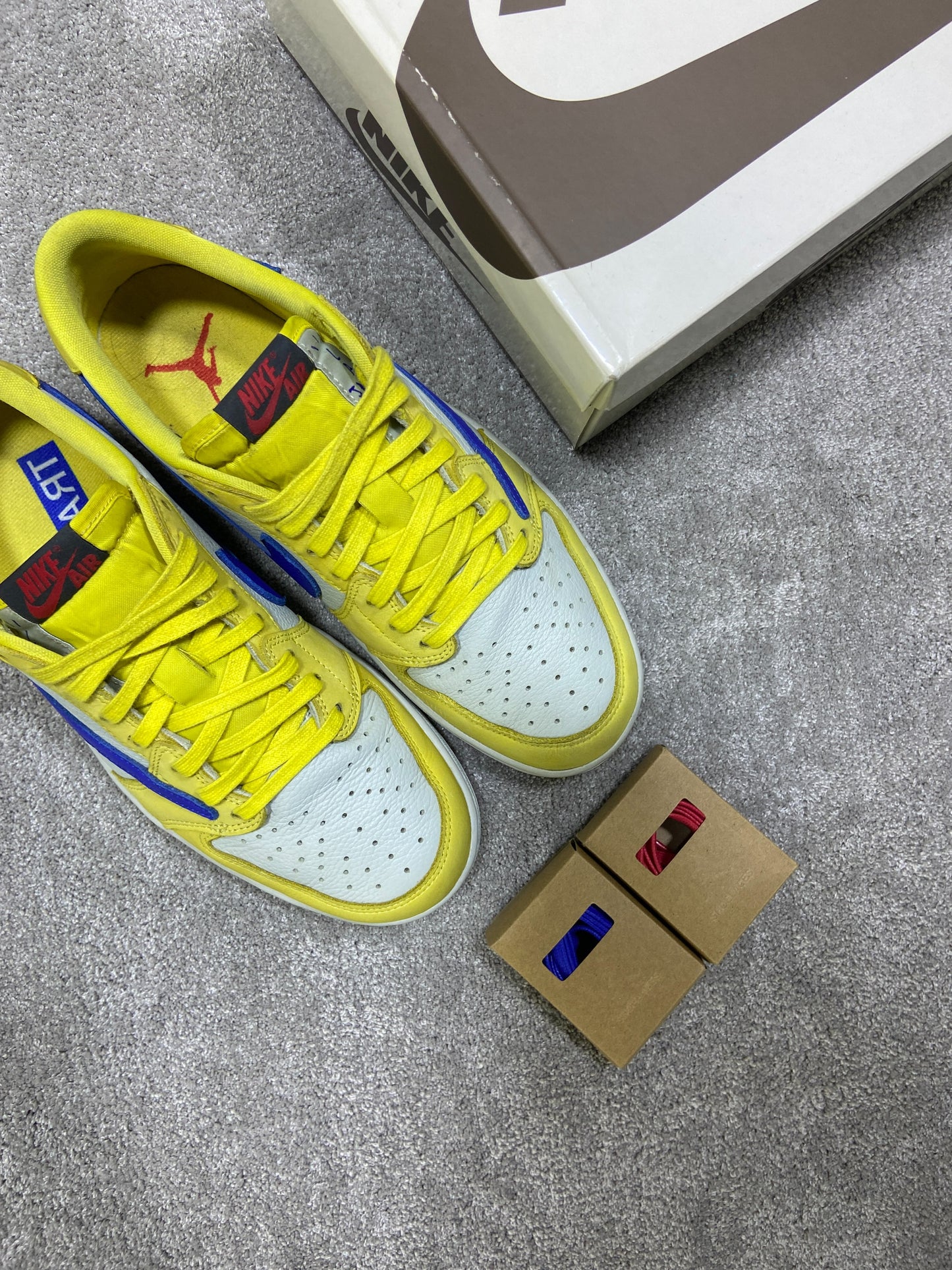 Jodan 1 Low Canary Yellow