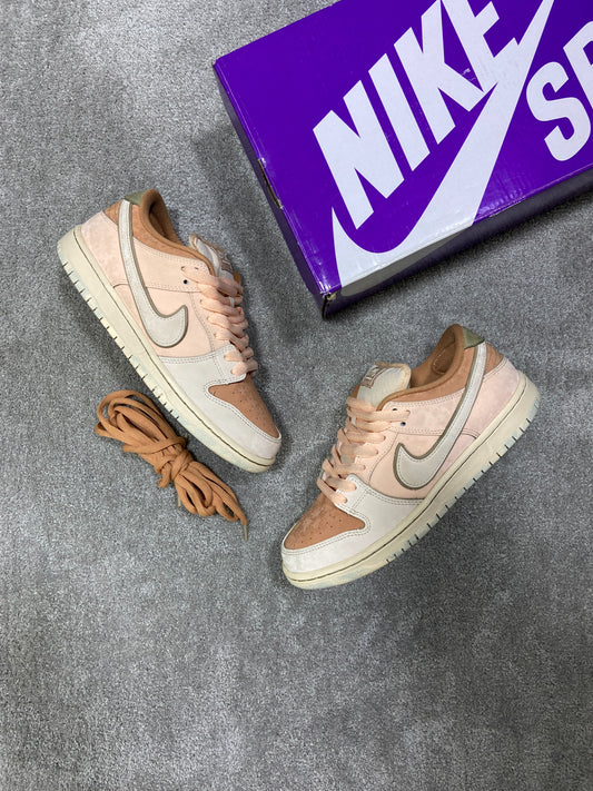 Dunk SB Low Trocadero Gardens