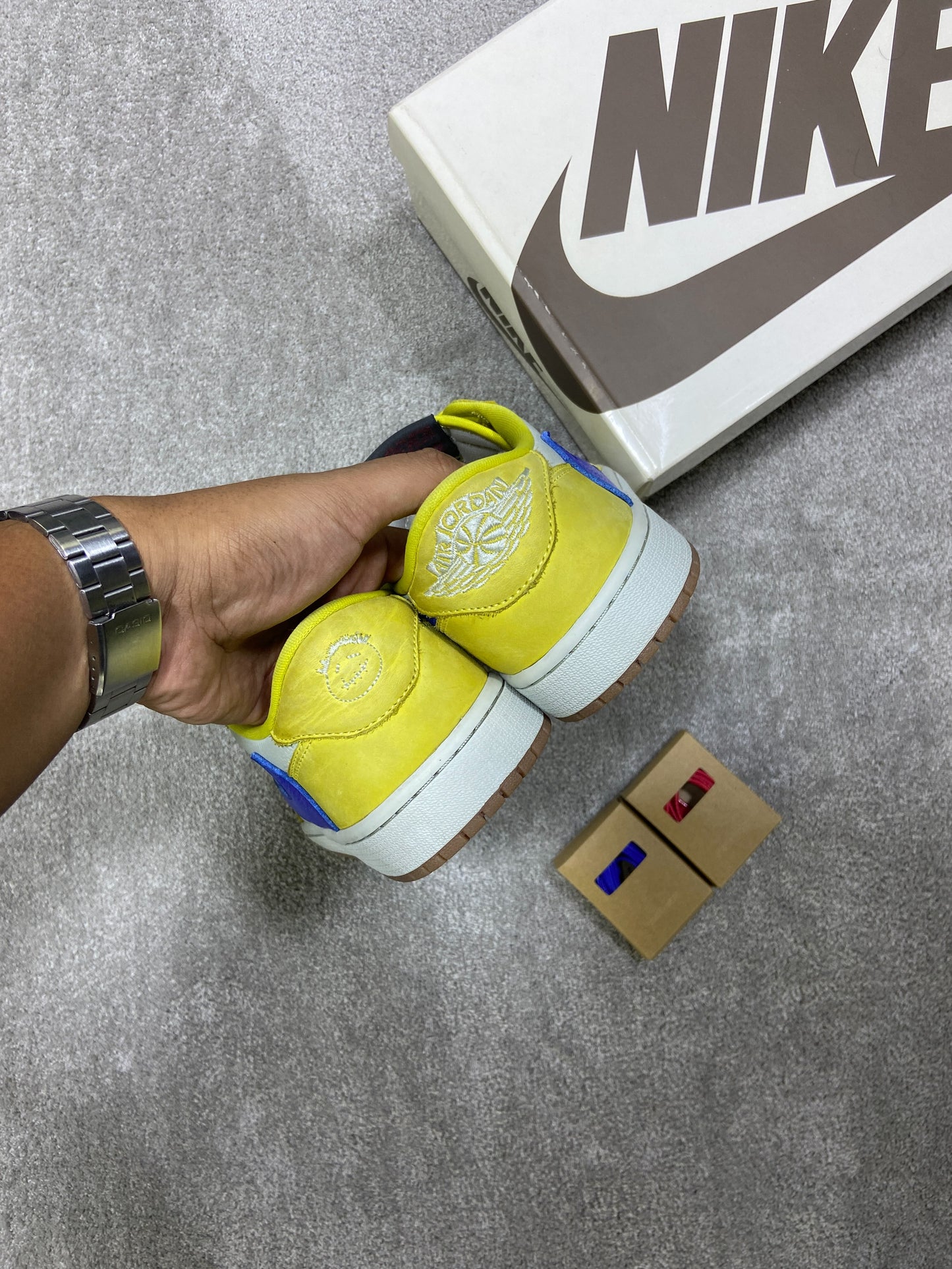 Jodan 1 Low Canary Yellow