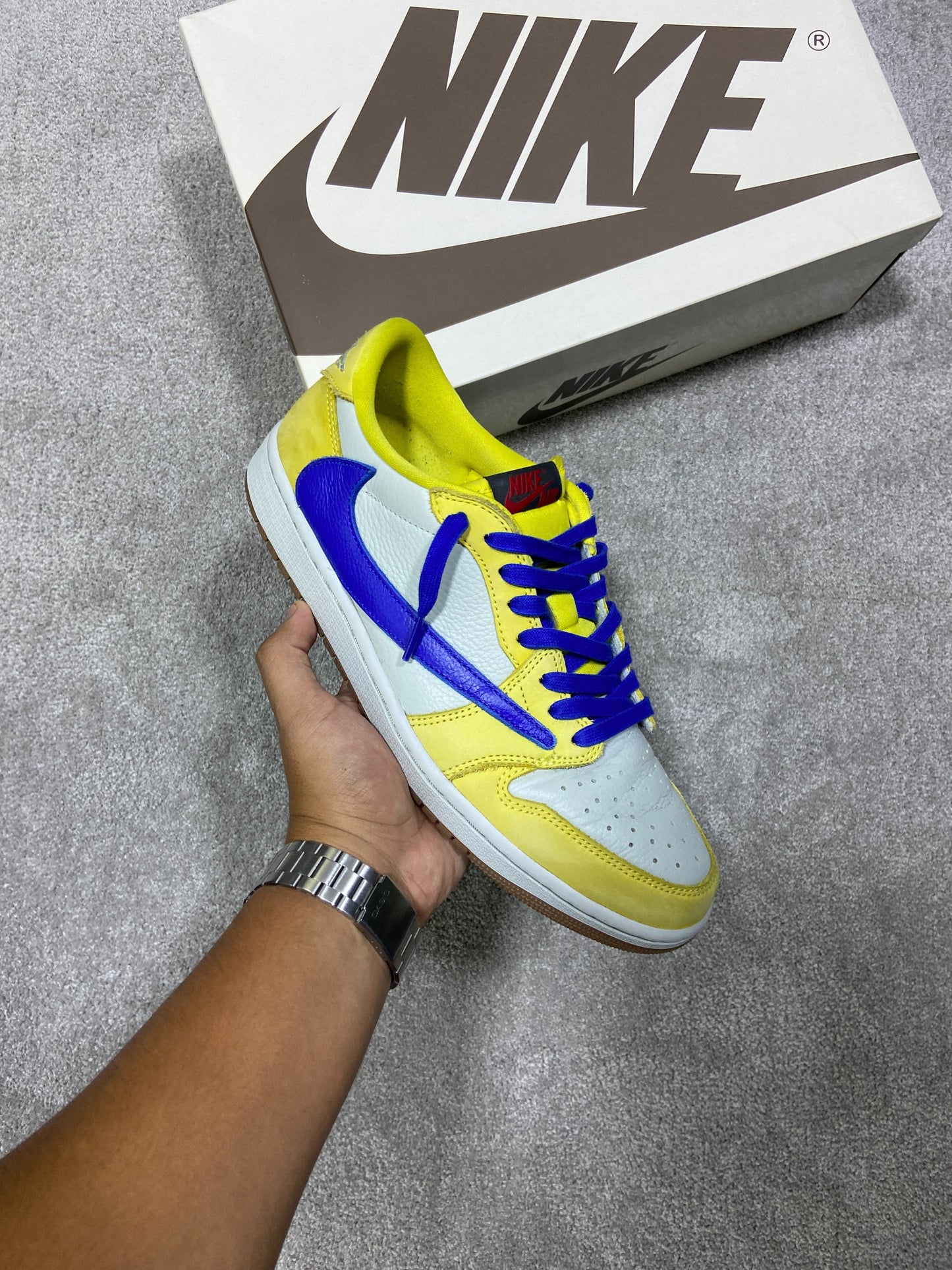 Jordan 1 Low Travis Scott Canary Yellow