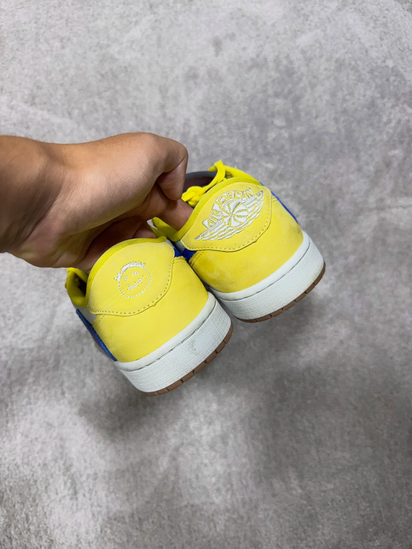 Jordan 1 Low Travis Scott Canary