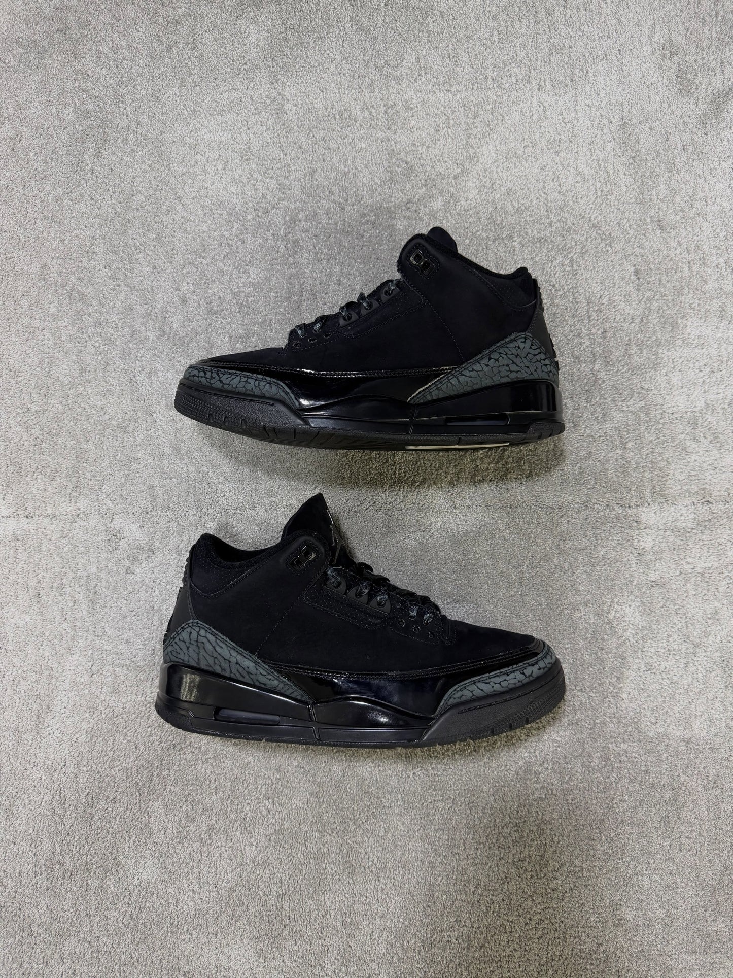 Jordan 3 Black Cat