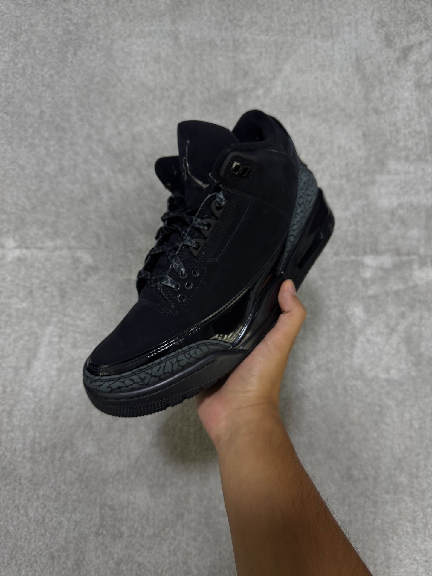 Jordan 3 Black Cat