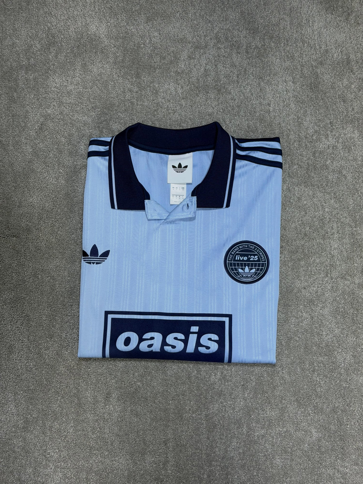 Jersey adidas x Oasis Clear Sky