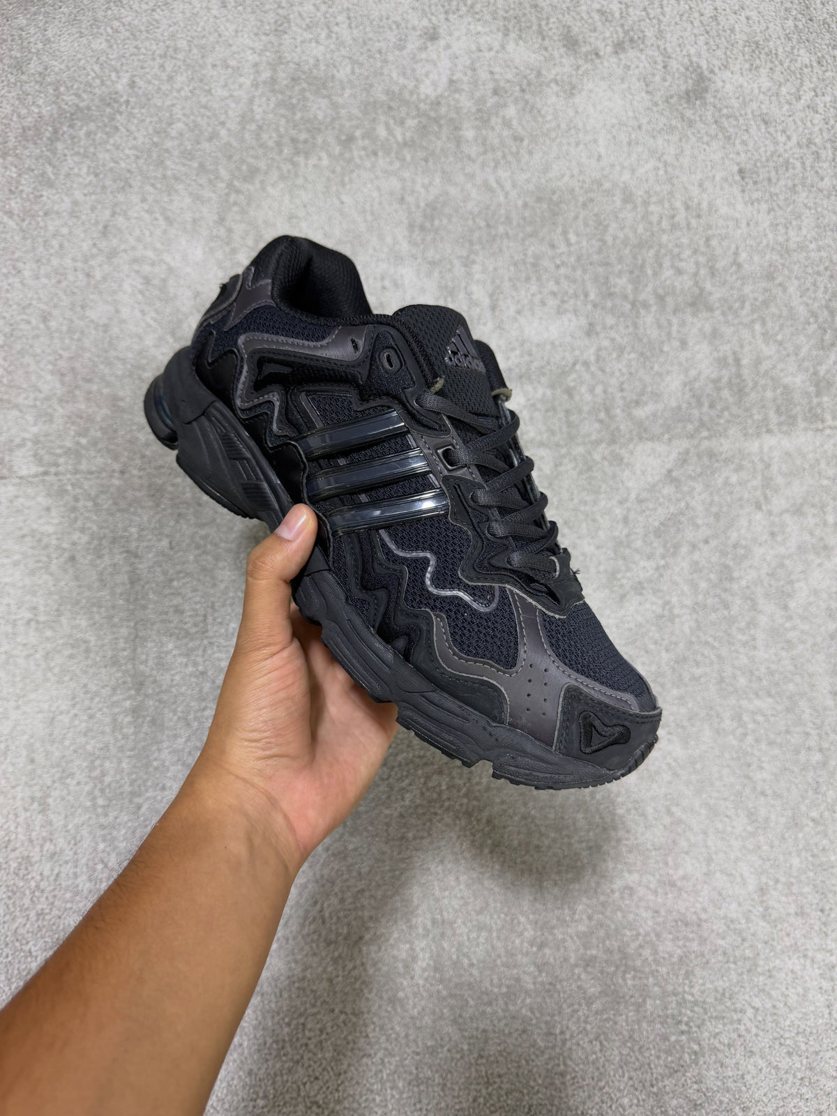 Response Bad Bunny Triple Black
