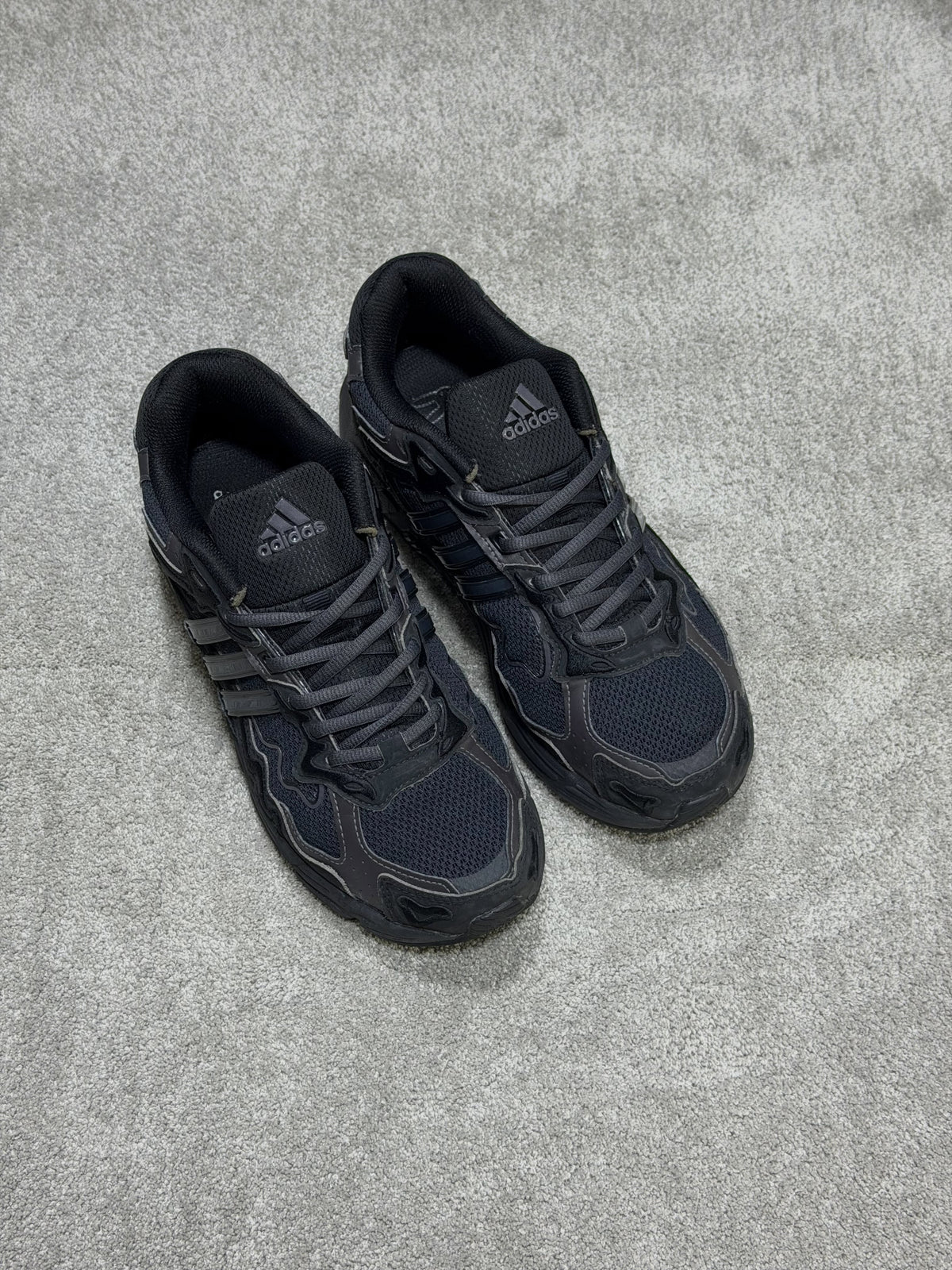 Response Bad Bunny Triple Black