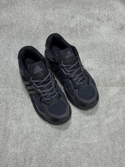 Response Bad Bunny Triple Black