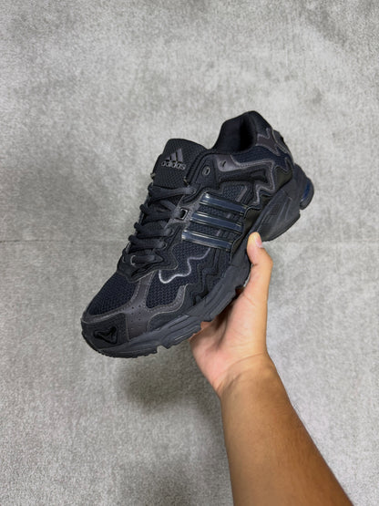 Response Bad Bunny Triple Black