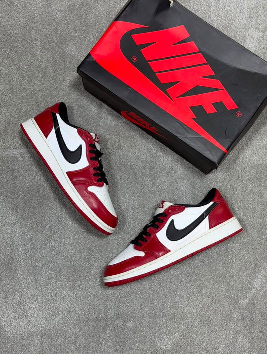 Jordan 1 Low Chicago
