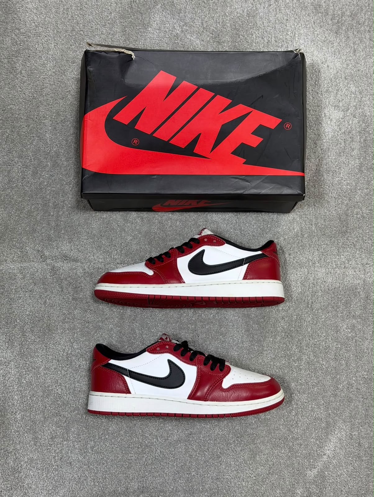 Jordan 1 Low Chicago
