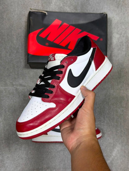 Jordan 1 Low Chicago