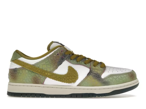 Dunk Low SB Chameleon