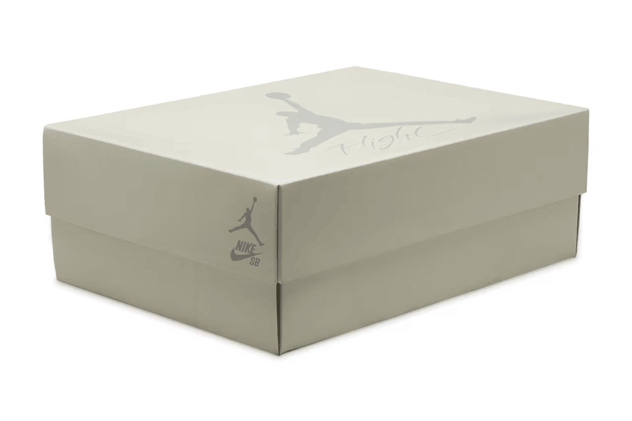 Jordan 4 SB Pine Green