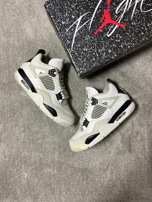 Jordan 4 Military Black