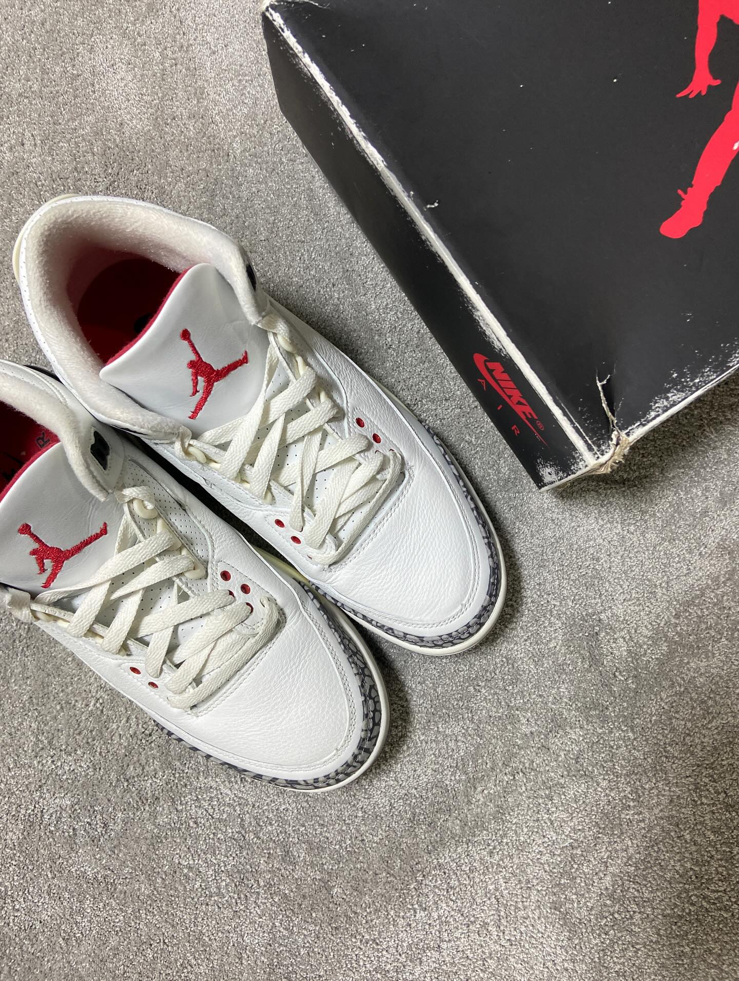 Jordan 3 White Cement