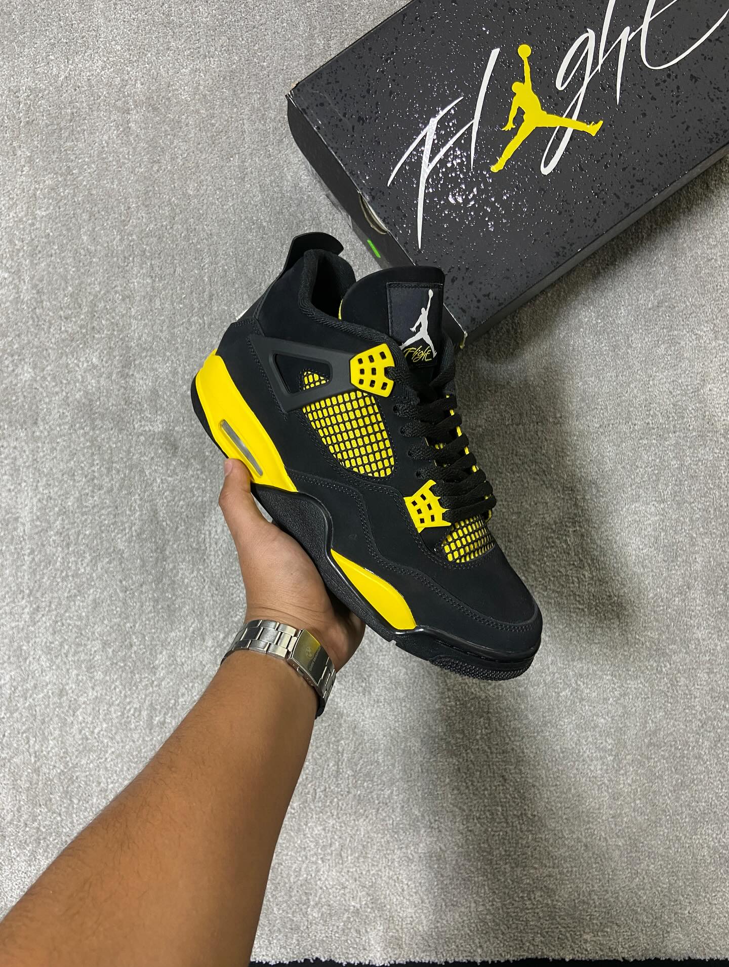 Jordan 4 Yellow Thunder